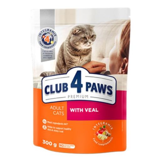 Club4Paws száraztáp felnőtt macskák részére borjúhússal 300 g