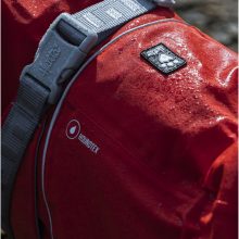 Hurtta Monsoon Coat ECO esőkabát | csipkebogyó 35