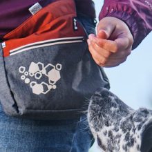 Hurtta Treat Pocket Eco táska szeder/fahéj