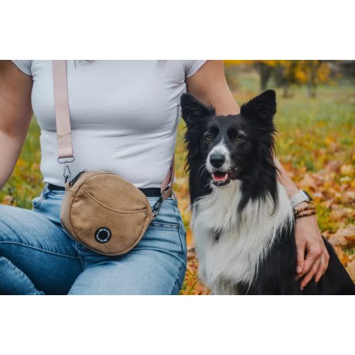Joy in Dogs WalkJoy Round kutyasétáltatós táska kivehető jutalomfalat-tartó rekesszel
