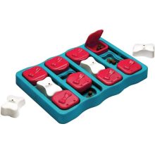 Nina Ottosson® Dog Brick logikai játék | 2. szint