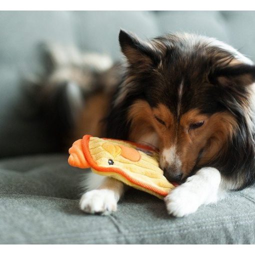 Outward Hound® Invincibles plüss csirke